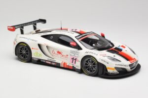 McLaren 12C GT3 #11 Art Grand Prix C. Leclerc / N. Parisy / A. Soucek Spa 24 Hours 2013 Minichamps 1:18 151131311 Pressofusio — immagine 4 di 6