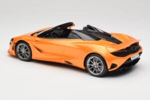 McLaren 750S Spider Papaya Orange GT Spirit 1:18 GT488 Resina — immagine 5 di 6