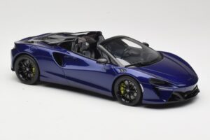 McLaren Artura Spider Viola GT Spirit 1:18 GT515 Resina — immagine 4 di 6
