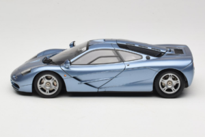 McLaren F1 Blu LCD 1:18 LCD18014-BU Pressofusione — immagine 4 di 8