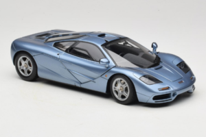 McLaren F1 Blu LCD 1:18 LCD18014-BU Pressofusione — immagine 6 di 8