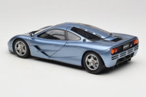 McLaren F1 Blu LCD 1:18 LCD18014-BU Pressofusione — immagine 7 di 8