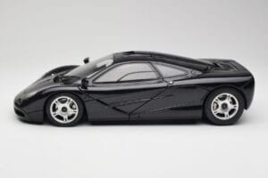 McLaren F1 Blue Metallic Minichamps 1:12 530133130 Pressofusione — immagine 4 di 8