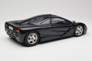 McLaren F1 Dark Blue Metallic Minichamps 1:12 530133128 Pressofusione — immagine 3 di 9