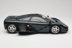 McLaren F1 Dark Green Metallic Minichamps 1:12 530133127 Pressofusione — immagine 4 di 9