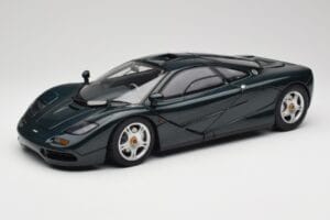 McLaren F1 Dark Green Metallic Minichamps 1:12 530133127 Pressofusione