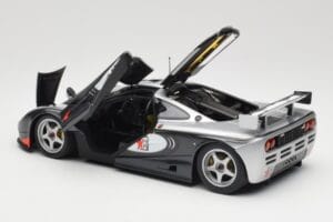 McLaren F1 GTR Adrenaline Program Minichamps 1:18 530133512 Pressofusione — immagine 5 di 8