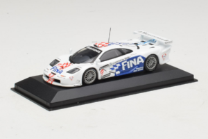 McLaren F1 GTR #9 Fina P. Kox / R. Ravaglia / A. Montermini 24 Hours of Le Mans 1997 Minichamps 1:43 MCLAREN002 Pressofusione — immagine 2 di 5