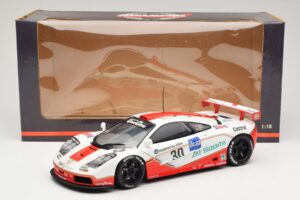 McLaren F1 GTR GT1 #30 West Competition J. Nielsen 1996 UT Models 1:18 39624 Pressofusione — immagine 8 di 8