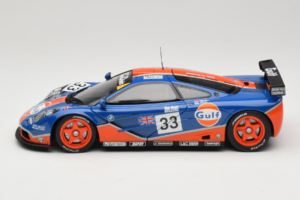 McLaren F1 GTR Gulf #33 R. Bellm / M. Weaver / J-J. Lehto 24 Hours of Le Mans 1996 UT Models 1:18 530161833 Pressofusione — immagine 4 di 8