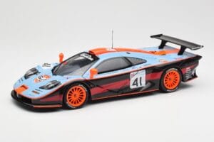 McLaren F1 GTR #41 P-H. Raphanel / C. Gounon / A. Olofsson 24 Hours of Le Mans 1997 UT Models 1:18 39727 Pressofusione