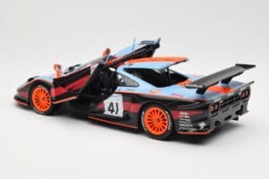McLaren F1 GTR #41 P-H. Raphanel / C. Gounon / A. Olofsson 24 Hours of Le Mans 1997 UT Models 1:18 39727 Pressofusione — immagine 5 di 8