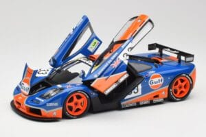 McLaren F1 GTR Gulf Racing #33 S. Bellm / A. Weaver / J. Lehto 24 Hours of Le Mans 1996 Minichamps 1:18 530133633 Pressofusio — immagine 2 di 8