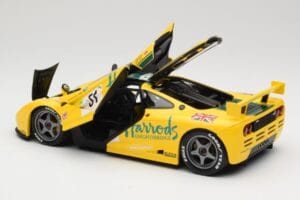 McLaren F1 GTR Harrods Mach One Racing #51 A. Wallace / D. Bell / J. Bell 24 Hours of Le Mans 1995 Minichamps 1:18 530133551  — immagine 5 di 8