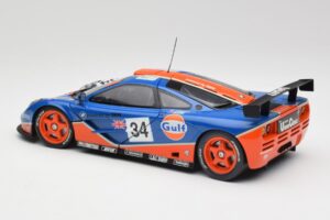 McLaren F1 GTR #34 Gulf Racing 1996 UT Models 1:18 39621 Pressofusione — immagine 7 di 8