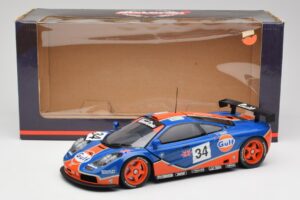 McLaren F1 GTR #34 Gulf Racing 1996 UT Models 1:18 39621 Pressofusione — immagine 8 di 8