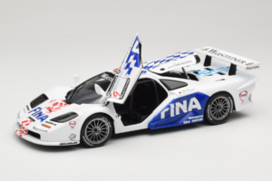 McLaren F1 GTR #9 P. Kox / R. Ravaglia FIA GT Championship 1997 UT Models 1:18 39711 Pressofusione — immagine 2 di 8