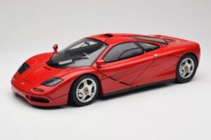McLaren F1 Rosso Minichamps 1:12 530133125 Pressofusione