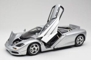 McLaren F1 Argento Minichamps 1:12 530133129 Pressofusione — immagine 2 di 8