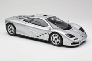 McLaren F1 Argento Minichamps 1:12 530133129 Pressofusione — immagine 6 di 8
