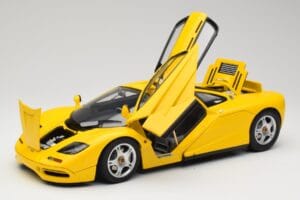 McLaren F1 Giallo Minichamps 1:12 530133121 Pressofusione — immagine 2 di 9