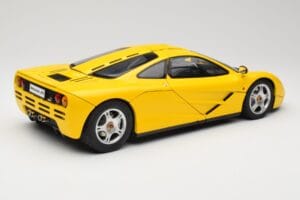 McLaren F1 Giallo Minichamps 1:12 530133121 Pressofusione — immagine 3 di 9