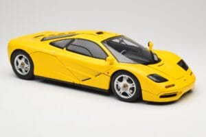 McLaren F1 Giallo Minichamps 1:12 530133121 Pressofusione — immagine 7 di 9
