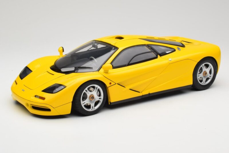 McLaren F1 Giallo Minichamps 1:12 530133121 Pressofusione