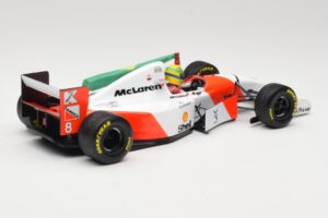 McLaren MP4/8 Ford #8 A. Senna Winner European GP Donington 1993 Minichamps 1:18 540931848 Pressofusione — immagine 2 di 6
