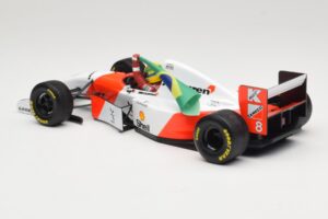 McLaren MP4/8 Ford #8 A. Senna Winner European GP Donington 1993 Minichamps 1:18 540931848 Pressofusione — immagine 5 di 6