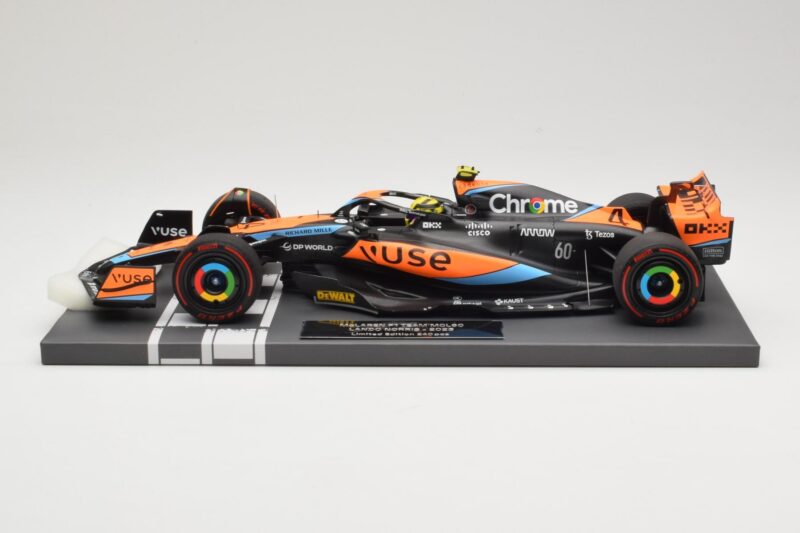 McLaren MCL60 #4 L. Norris F1 2023 Minichamps 1:18 537231804 Pressofusione