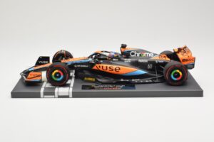 McLaren MCL60 #81 O. Piastri F1 2023 Minichamps 1:18 537231881 Pressofusione