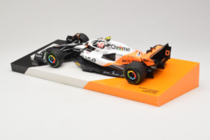 McLaren MCL60 #4 L. Norris McLaren F1 Team Monaco Grand Prix 2023 Minichamps 1:18 533232504 Resina — immagine 5 di 7