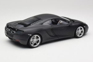 McLaren MP4-12C Matt Satellite Grigio Minichamps 1:18 110133024 Pressofusione — immagine 3 di 8