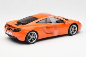 McLaren MP4-12C Arancione AUTOart 1:18 76006 Pressofusione — immagine 3 di 8