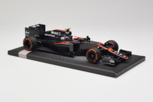 McLaren MP4-30 Honda #22 J. Button McLaren Honda F1 Team Spanish Grand Prix 2015 Minichamps 1:18 537151122 Pressofusione — immagine 4 di 7
