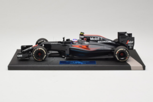McLaren MP4-31 Honda #22 J. Button McLaren Honda F1 Team Chinese Grand Prix 2016 Minichamps 1:18 537161822 Pressofusione