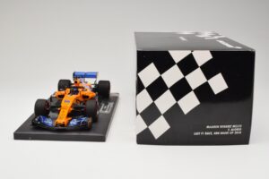 McLaren MCL33 Renault #14 F. Alonso Last F1 Race Abu Dhabi GP 2018 Minichamps 1:18 537183914 Pressofusione — immagine 6 di 6