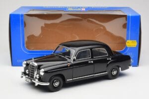Mercedes 180 W120 Ponton Nero Revell 1:18 08973 Pressofusione — immagine 8 di 8