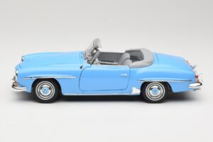 Mercedes 190 SL W121 Blu Chiaro Norev 1:18 183400 Pressofusione — immagine 4 di 8