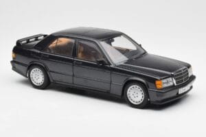 Mercedes 190E 2.3-16 W201 Blu Nero Metallic AUTOart 1:18 76122 Pressofusione — immagine 6 di 8