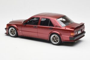 Mercedes 190E 2.5-16 W201 RAUH-Welt Republik Rosso Otto 1:18 OT1083 Resina — immagine 5 di 6