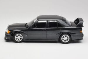 Mercedes 190E W201 2.5-16 EVO 2 Nero Metallic Minichamps 1:18 155036100 Pressofusione — immagine 3 di 6