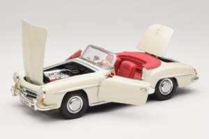 Mercedes 190SL Bianco Maisto 1:18 50274 Pressofusione — immagine 2 di 8