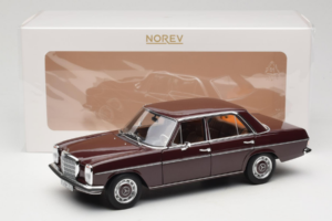 Mercedes 200 W115 Rosso Marrone Scuro Norev 1:18 183778 Pressofusione — immagine 8 di 8