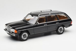Mercedes 200 T S123 Nero Norev 1:18 183735 Pressofusione
