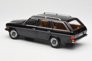 Mercedes 200 T S123 Nero Norev 1:18 183735 Pressofusione — immagine 7 di 8