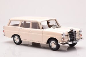 Mercedes 200 Universal W110 Crema Norev 1:18 183709 Pressofusione — immagine 6 di 8