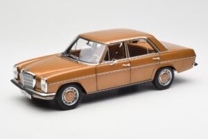 Mercedes 200 W115 Bycane Oro Edizione Dealer Norev 1:18 B66040665 Pressofusione