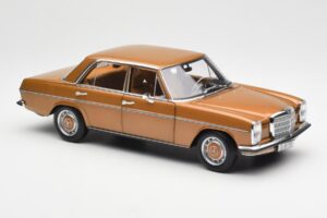 Mercedes 200 W115 Bycane Oro Edizione Dealer Norev 1:18 B66040665 Pressofusione — immagine 6 di 8